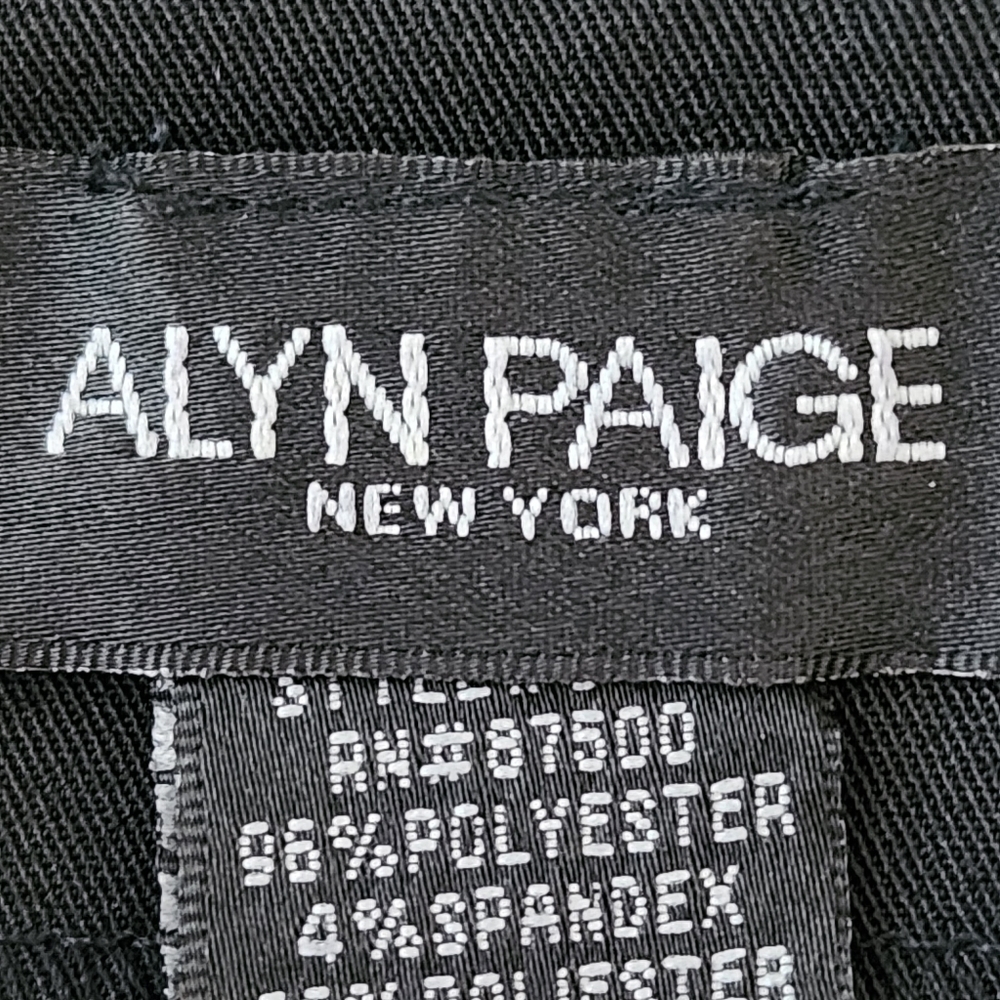 Alyn Paige Little Black Mini Zipper Back Closure Skirt Size 9/10 - Picture 4 of 5